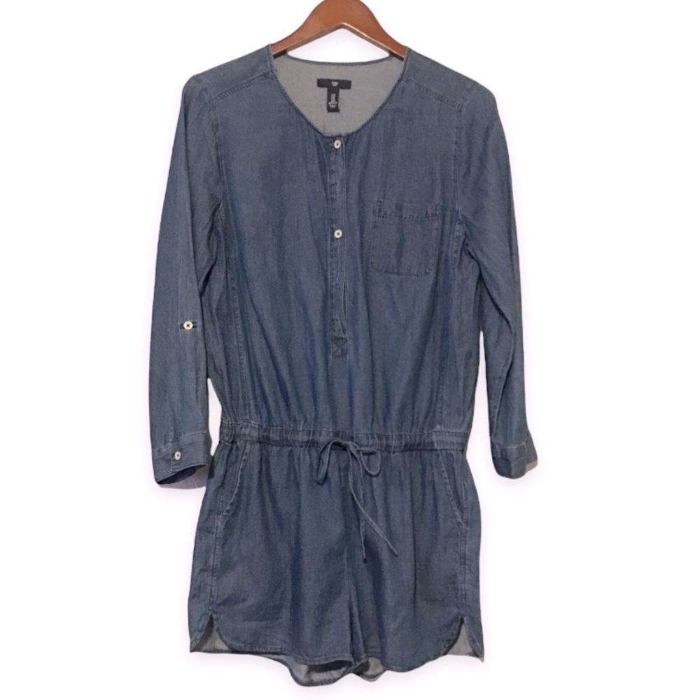 GAP Denim Romper - Picture 2 of 8